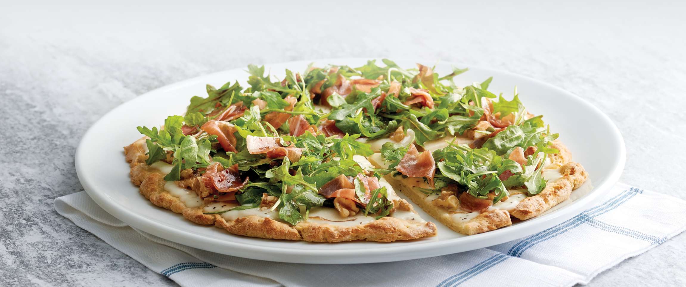 Pear, Prosciutto and Arugula Pie